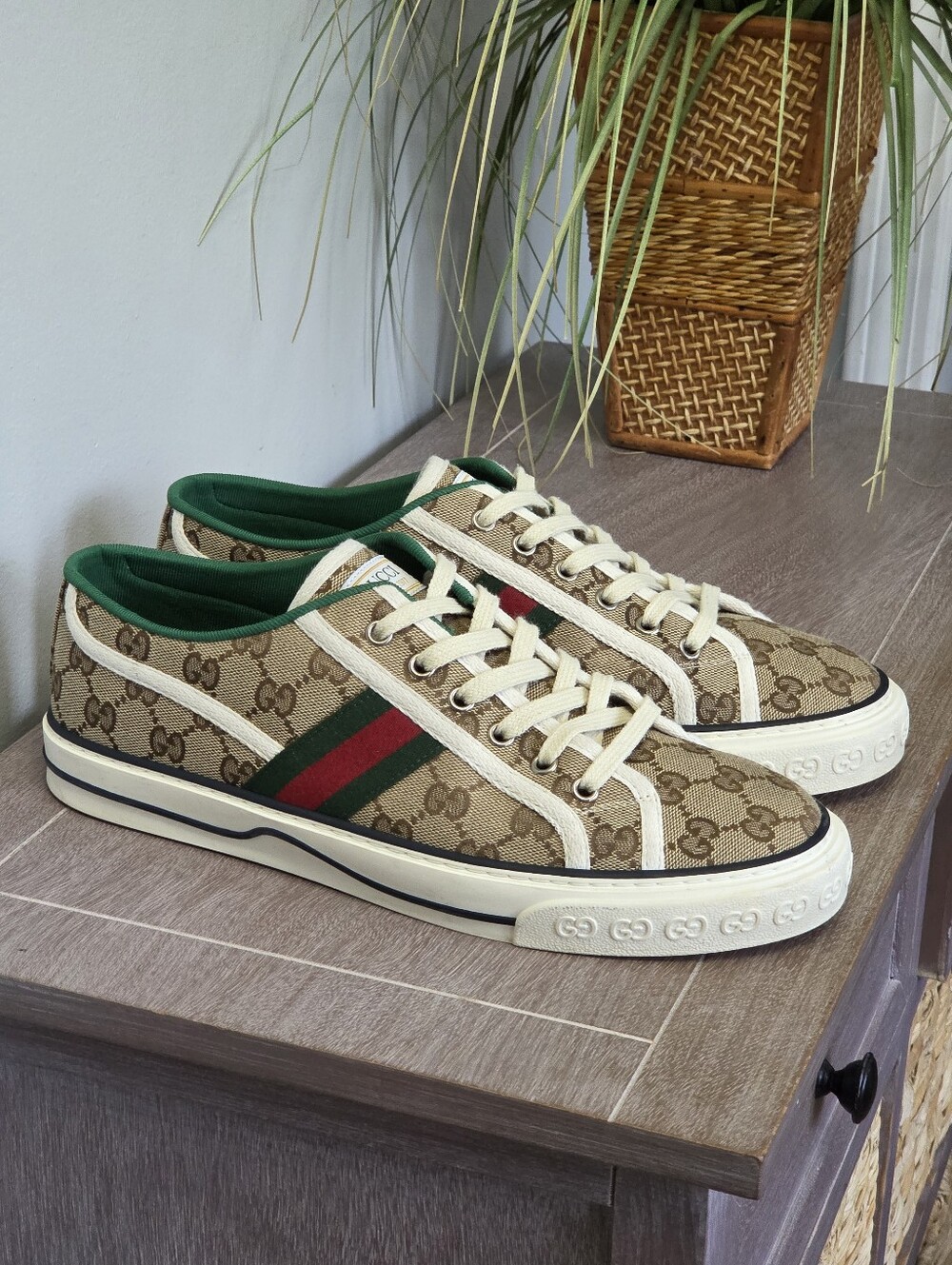 GUCCI 1977 Canvas Sneaker (Men's Size 8/Fits Like a US Size 9) - Worn Once - Picture 7 of 16